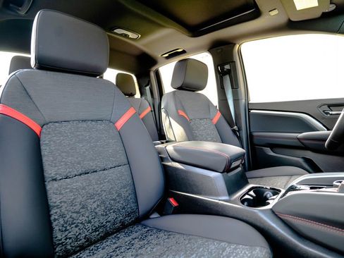 New 2026 Chevrolet Colorado Z71 AWD/4WD image 39