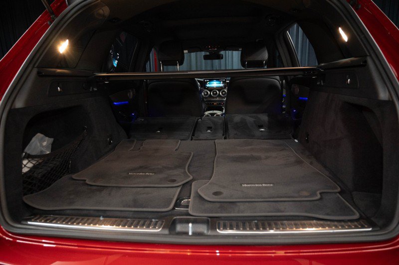 Used 2020 Mercedes-Benz GLC 300 image 32