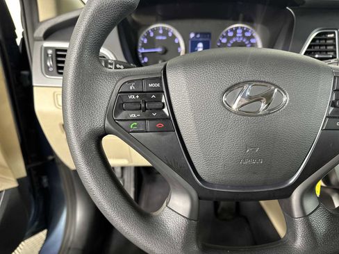 Used 2015 Hyundai Sonata SE image 17