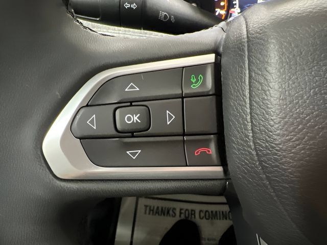 Used 2023 Jeep Compass Latitude AWD/4WD image 20