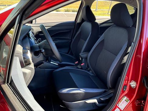 New 2025 Nissan Versa SV w/ Trunk Package image 9