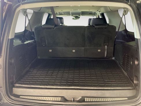 Used 2015 Chevrolet Suburban LT AWD/4WD image 32