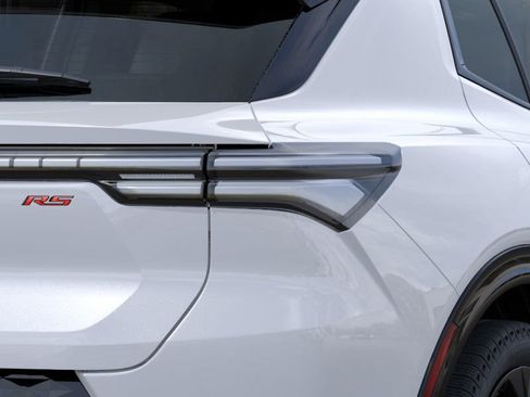 New 2026 Chevrolet Equinox EV RS FWD image 11