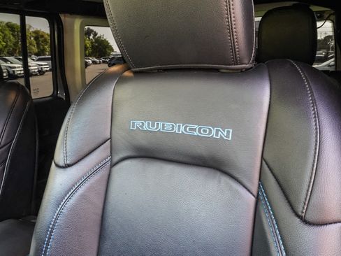Used 2021 Jeep Wrangler Unlimited Rubicon 4xe w/ Cold Weather Group AWD/4WD image 24