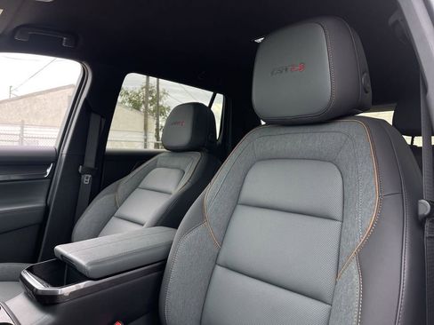 New 2026 GMC Terrain AT4 w/ Convenience Package III AWD/4WD image 19