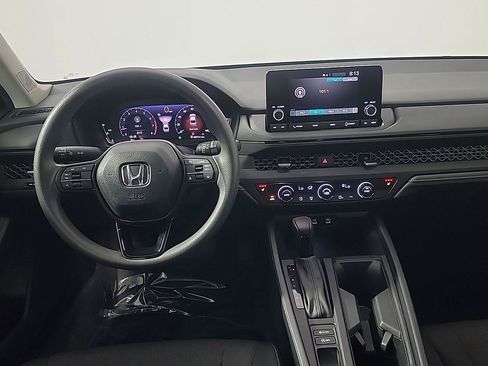 Certified 2025 Honda Accord SE image 20