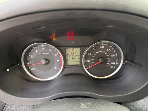 Used 2018 Subaru Forester 2.5i Premium w/ Popular Package #2A AWD/4WD image 11