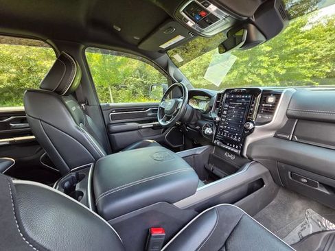Used 2022 RAM 1500 Laramie w/ Sport Appearance Package AWD/4WD image 26