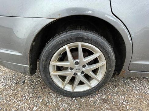 Used 2012 Ford Fusion SEL image 16