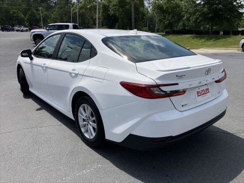 Certified 2026 Toyota Camry LE w/ Convenience Package FWD image 3