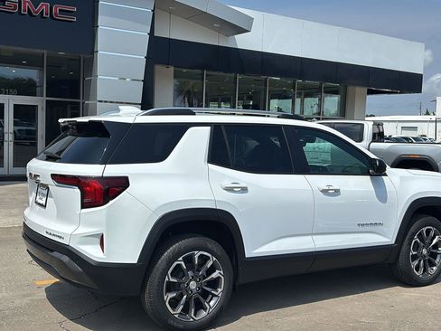 New 2026 GMC Terrain Elevation FWD image 7