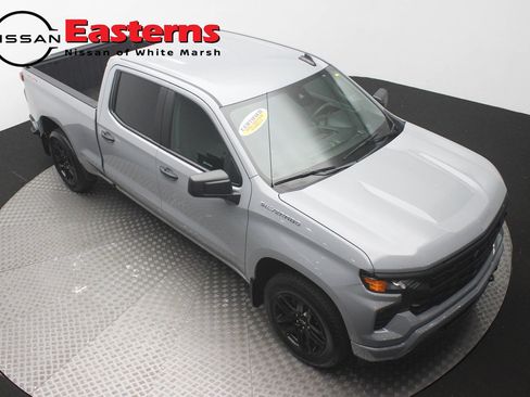 Used 2024 Chevrolet Silverado 1500 Custom AWD/4WD image 3