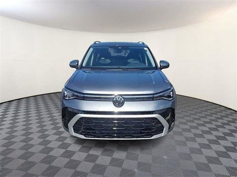 New 2025 Volkswagen Taos SEL image 2