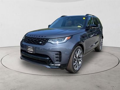 New 2025 Land Rover Discovery Dynamic SE