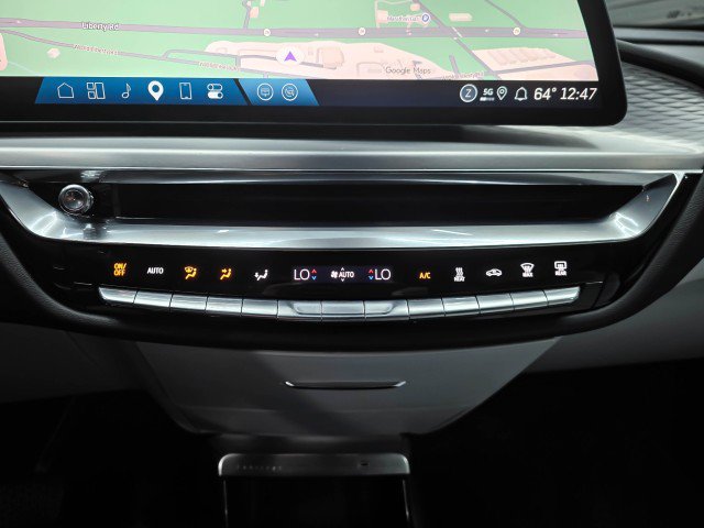 Used 2024 Cadillac Lyriq Luxury AWD/4WD image 29