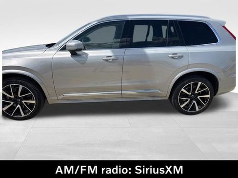 Certified 2023 Volvo XC90 B5 Plus AWD/4WD image 5