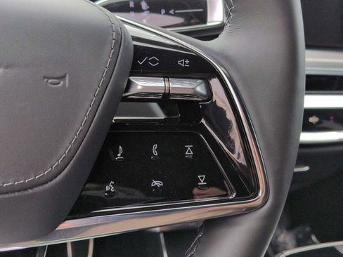 New 2026 Cadillac Lyriq V image 16