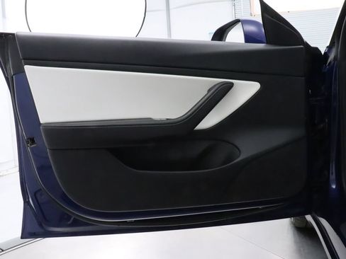 Used 2020 Tesla Model 3 Long Range AWD/4WD image 30