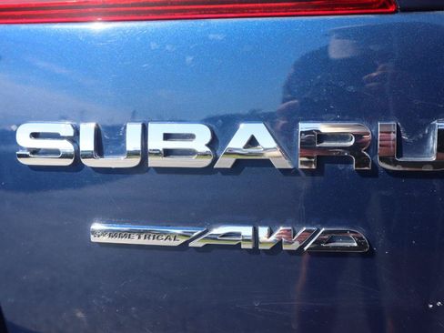 Used 2011 Subaru Outback 2.5i Limited w/ PWR Moonroof Pkg AWD/4WD image 26