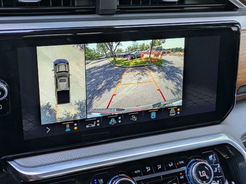 Used 2022 GMC Sierra 1500 Denali w/ Denali Reserve Package AWD/4WD image 20