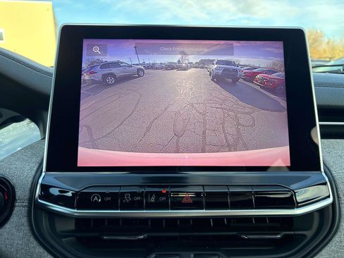 Certified 2023 Jeep Compass Latitude image 22