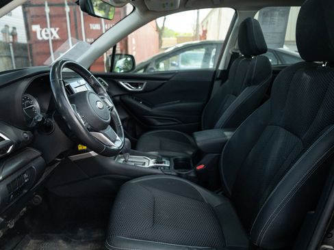 Used 2019 Subaru Forester Premium w/ Popular Package #1 AWD/4WD image 14