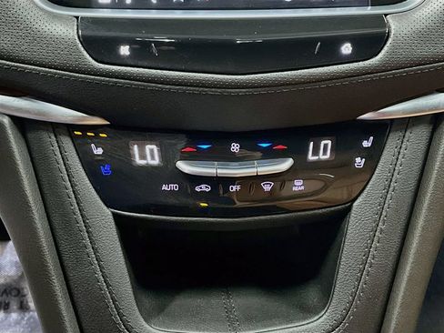 Used 2024 Cadillac XT5 Premium Luxury AWD/4WD image 16
