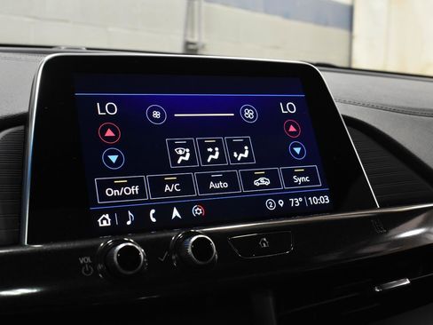 Certified 2021 Cadillac CT4 Luxury w/ Sun And Sound Package image 18