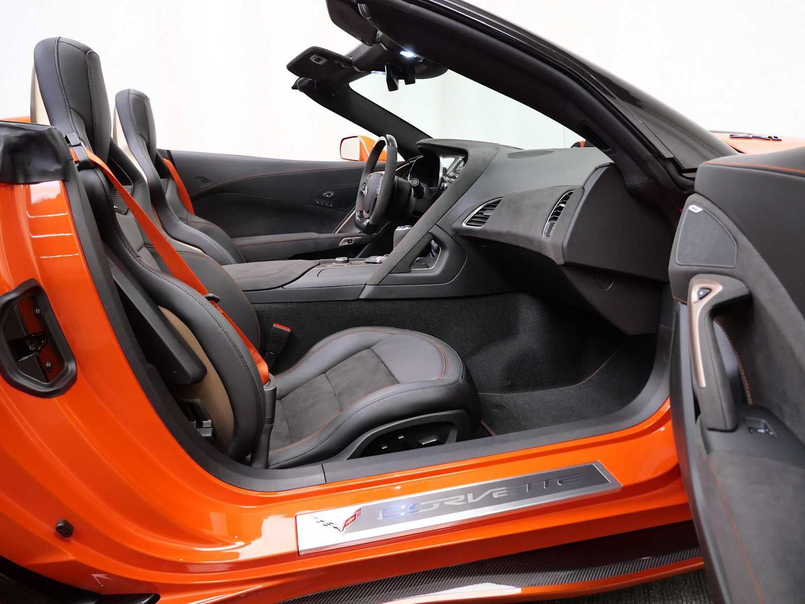 Used 2019 Chevrolet Corvette ZR1 RWD image 16
