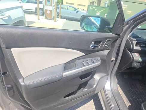 Used 2016 Honda CR-V Touring image 6
