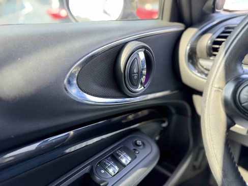 Used 2017 MINI Cooper Clubman S image 28