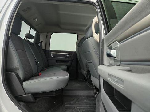 Used 2017 RAM 1500 Big Horn image 29