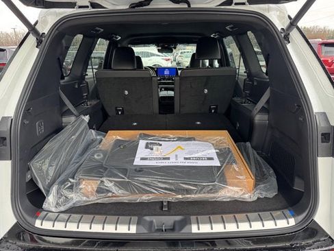 New 2026 Lexus TX 500h AWD w/ Technology Package image 12