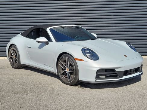 Certified 2026 Porsche 911 Carrera 4S AWD/4WD image 9