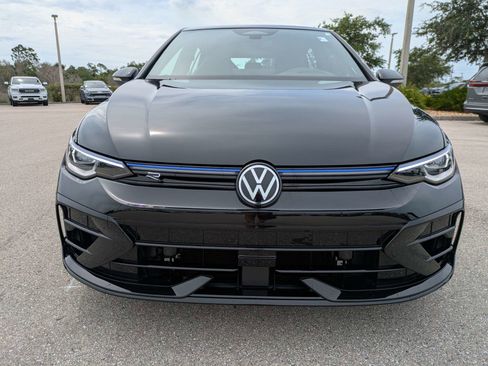 Used 2026 Volkswagen Golf AWD/4WD image 3