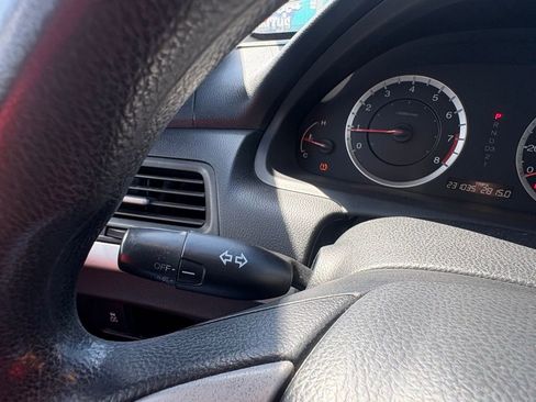 Used 2012 Honda Accord LX image 29