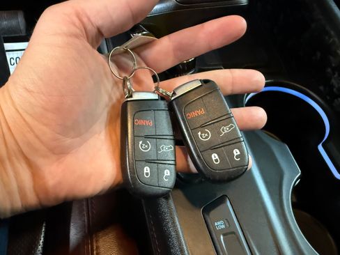 Certified 2024 Dodge Durango R/T AWD/4WD image 50