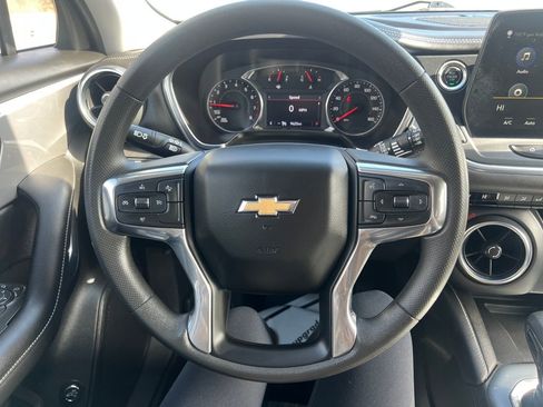 Used 2023 Chevrolet Blazer LT w/ Convenience Package image 12