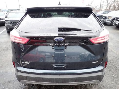 Used 2024 Ford Edge SEL AWD/4WD image 8