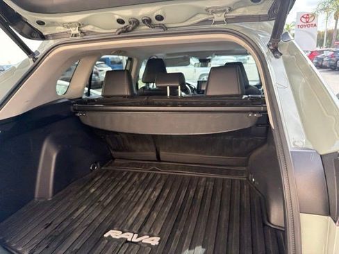 Used 2022 Toyota RAV4 XLE Premium FWD image 13