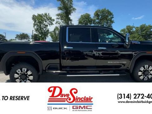 New 2026 GMC Sierra 2500 Denali w/ Denali Reserve Package AWD/4WD image 9