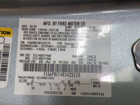 Used 2024 Ford Mustang GT Premium RWD image 23
