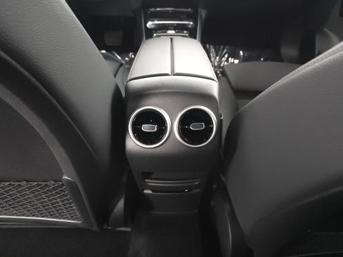 Certified 2026 Mercedes-Benz GLB 250 4MATIC image 24