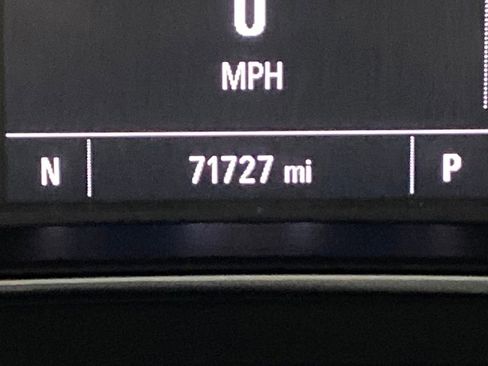 Used 2018 Chevrolet Cruze LT w/ Convenience Package image 19