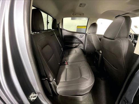 Used 2018 GMC Canyon SLE w/ SLE Convenience Package image 18