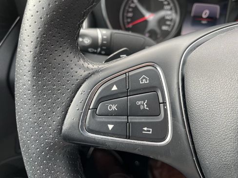 Used 2017 Mercedes-Benz C 300 Sedan image 16