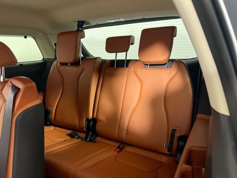New 2026 Kia Carnival EX FWD image 30