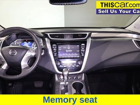 Used 2017 Nissan Murano Platinum w/ Platinum Technology Package FWD image 23