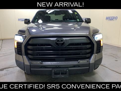 Used 2025 Toyota Tundra SR5 w/ SR5 Convenience Package AWD/4WD image 42