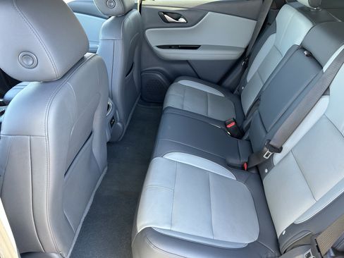 Used 2020 Chevrolet Blazer LT image 16